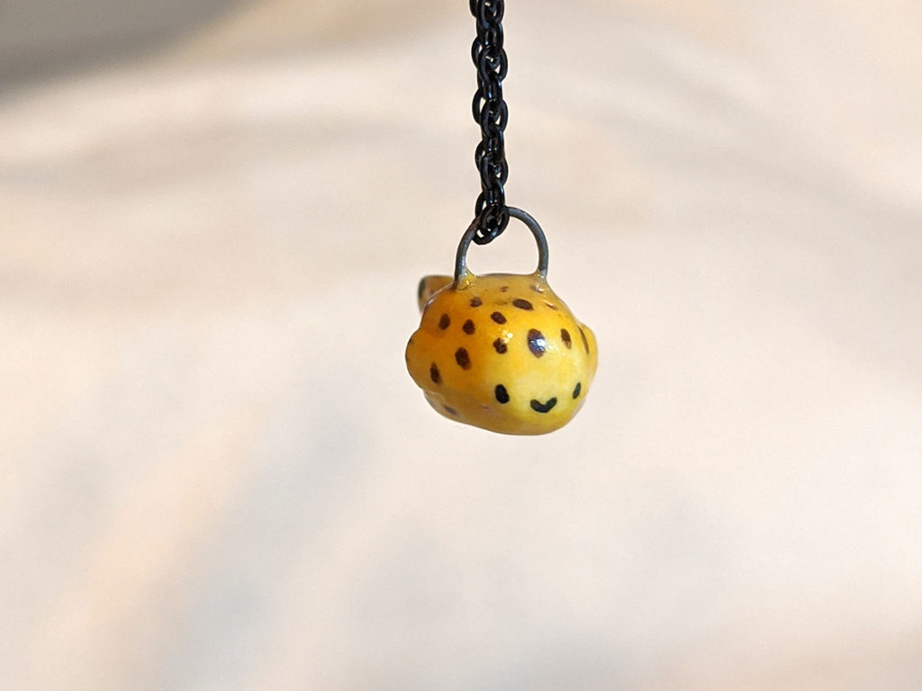 pendentif poisson globe