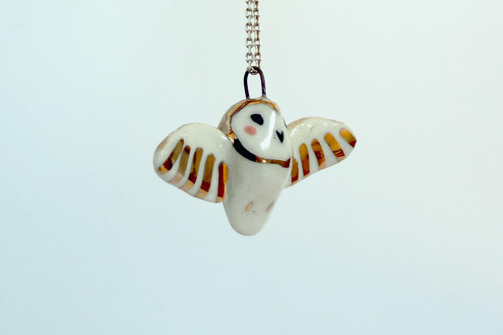 Barn Owl pendant - Ceramics + Gold - Wings - Image 3