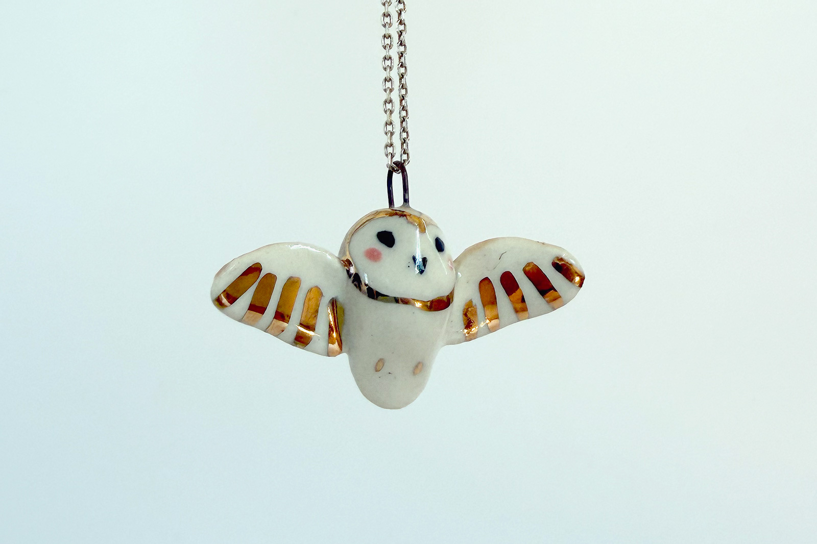 Barn Owl pendant - Ceramics + Gold - Wings - Image 4