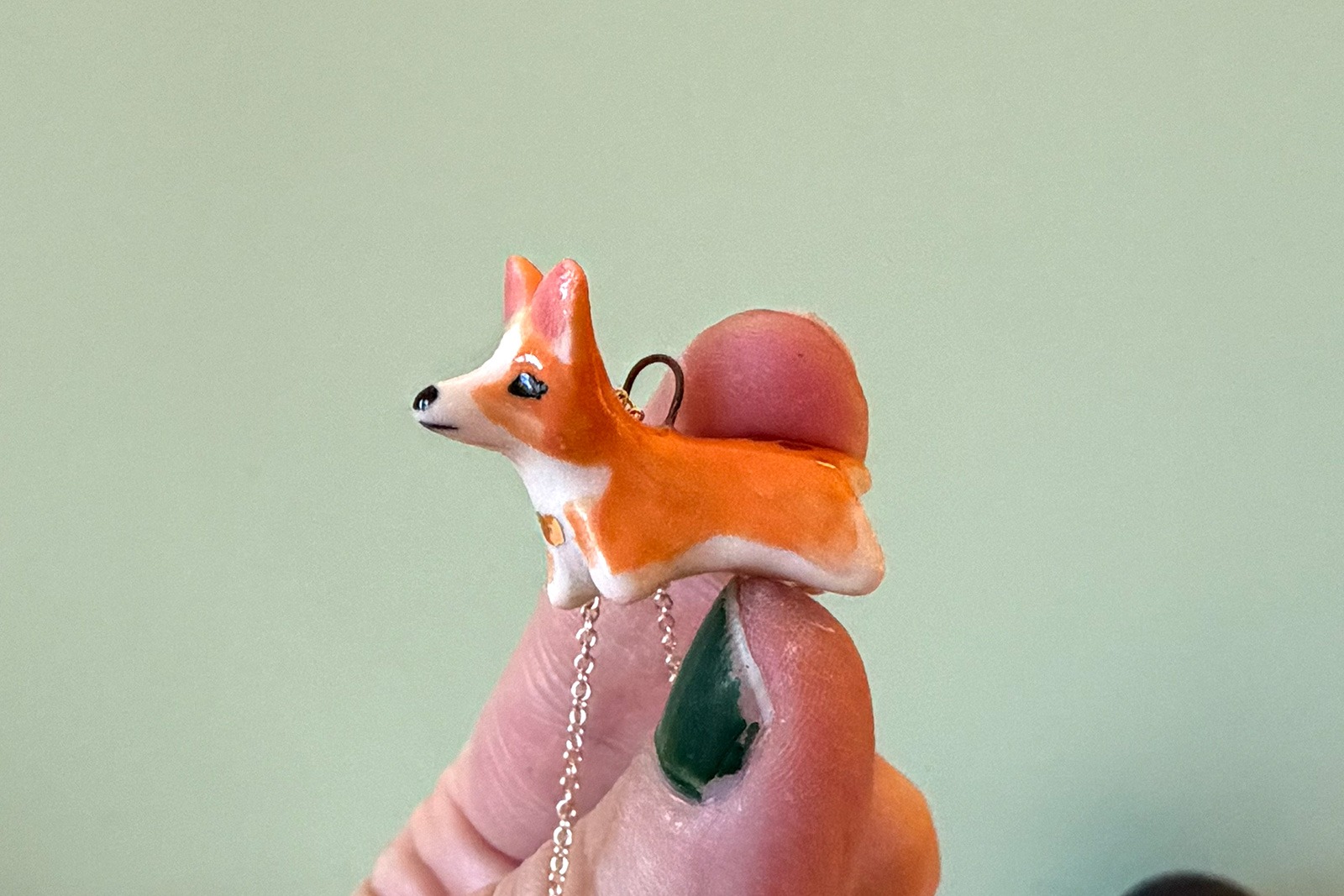 Pendentif - Corgi Porcelaine et Or – Image 7