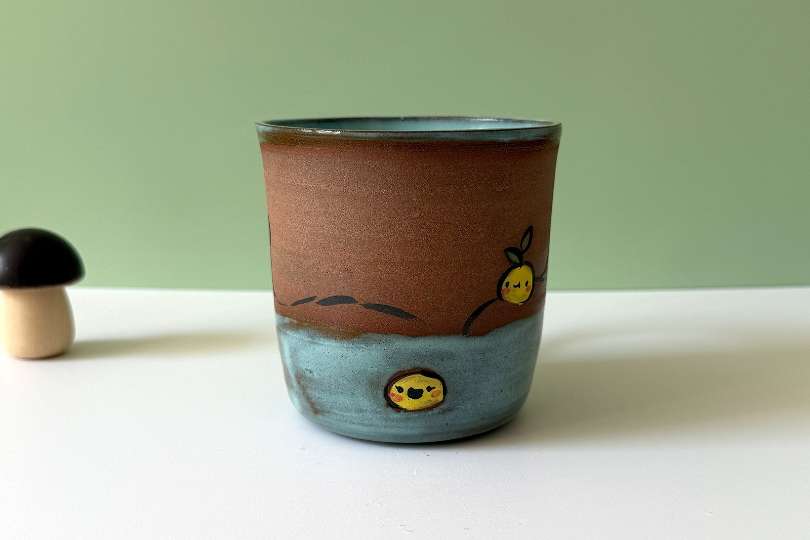 Alternative view of Mug - Capybaras