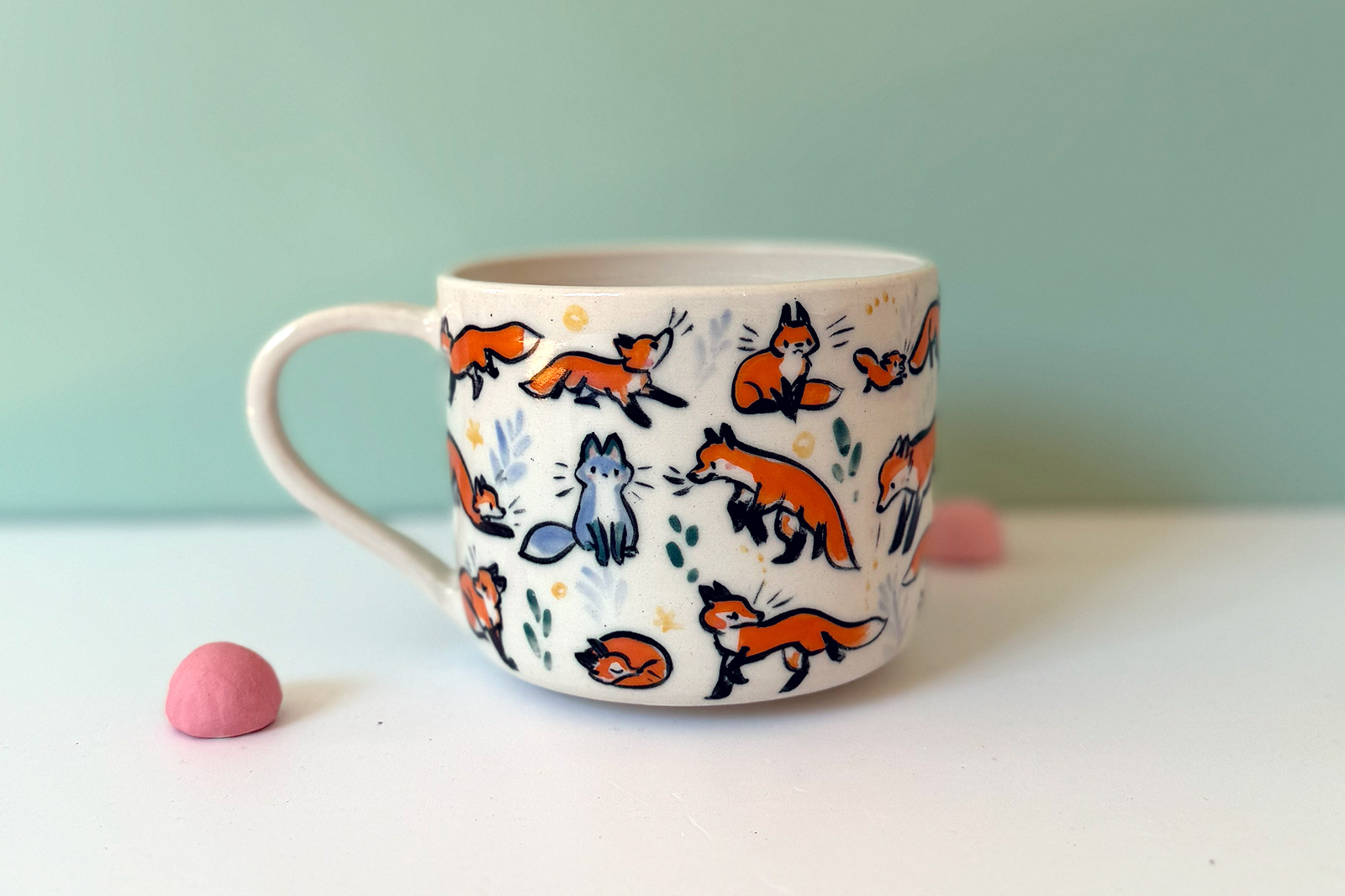 Mug : Too Many Foxes