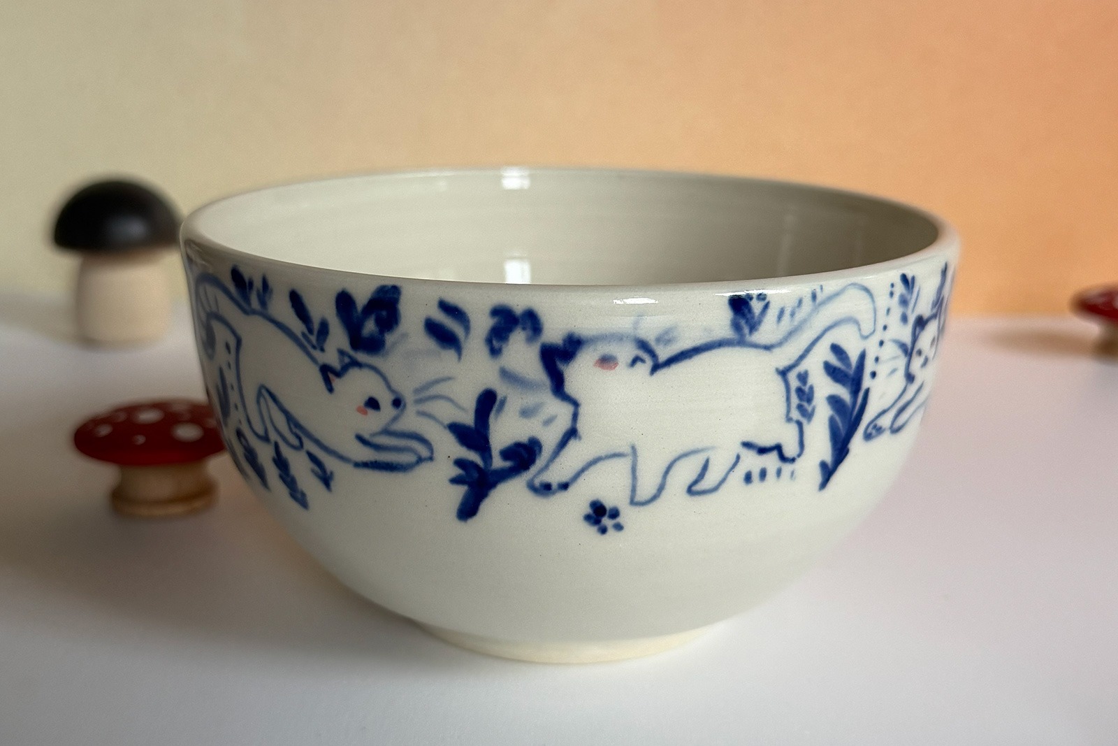 Alternative view of Bowl - Blue Cats