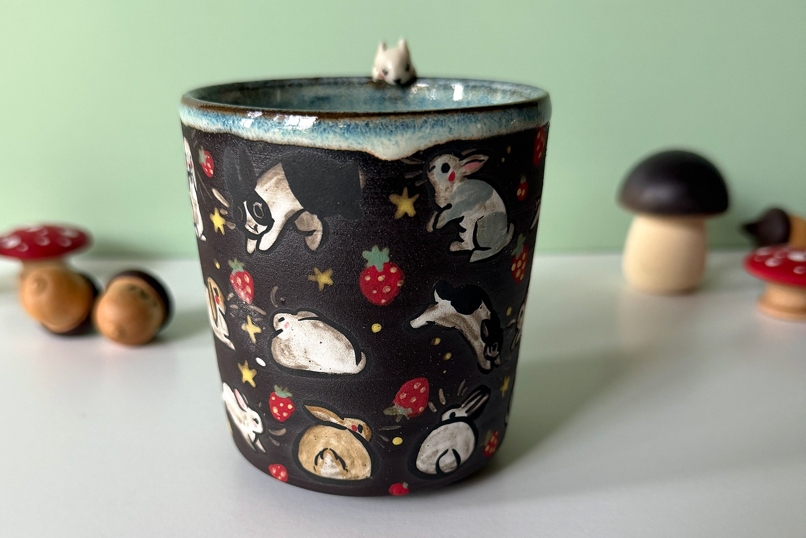 Small Cup - Sculpted - Strawberry Bunnies - Image 14