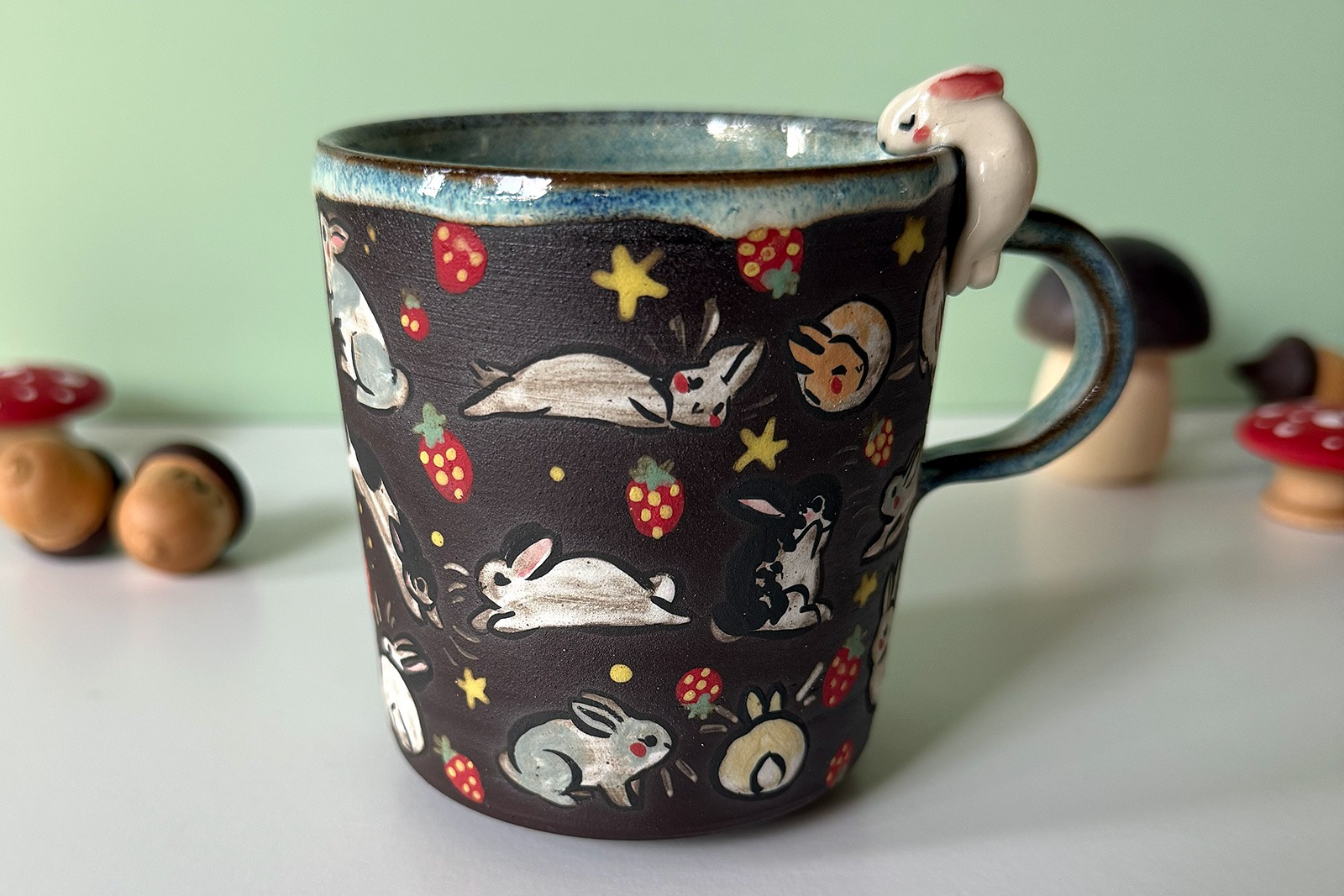Small Cup - Sculpted - Strawberry Bunnies - Image 12