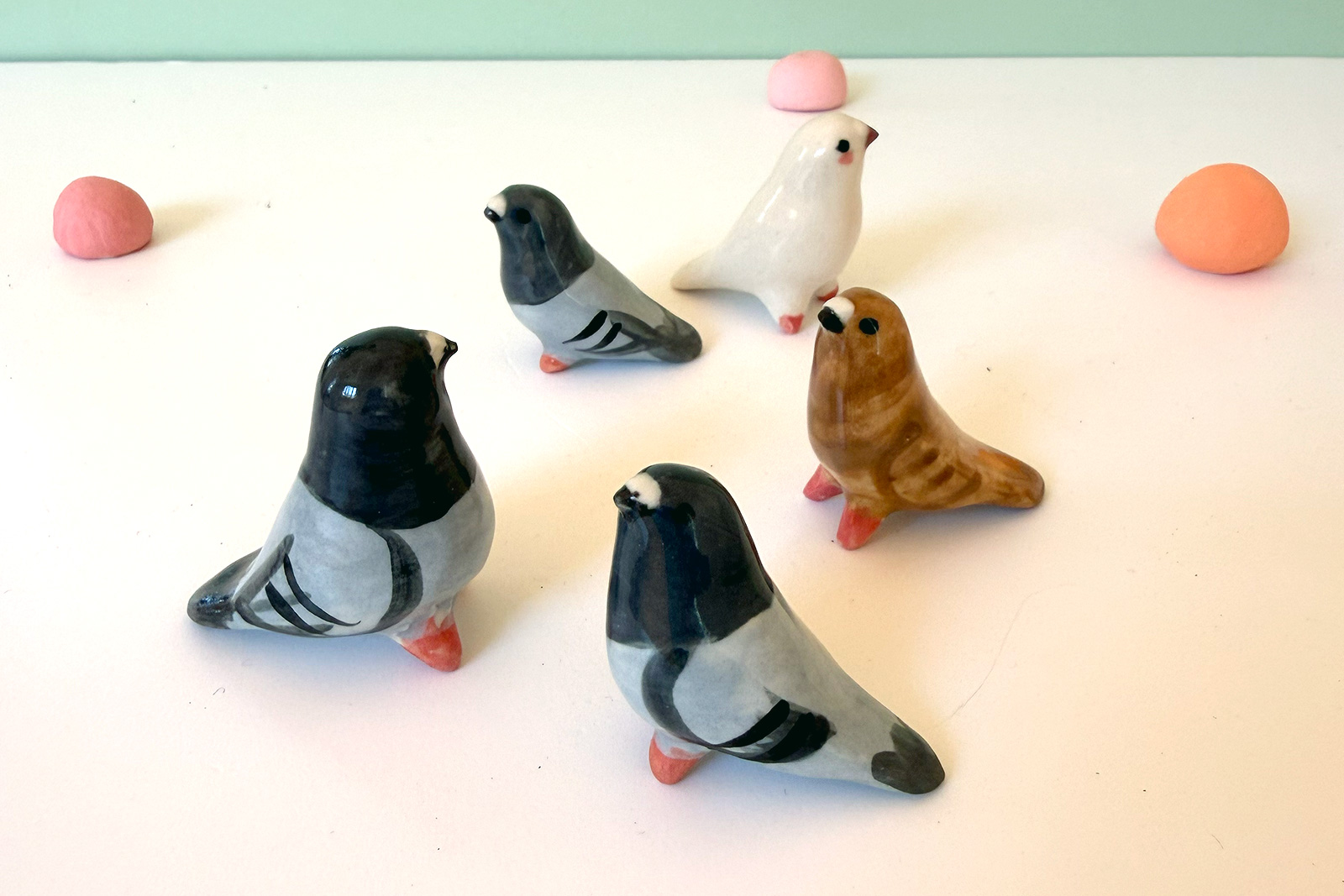 Figurine - Plump Pigeon