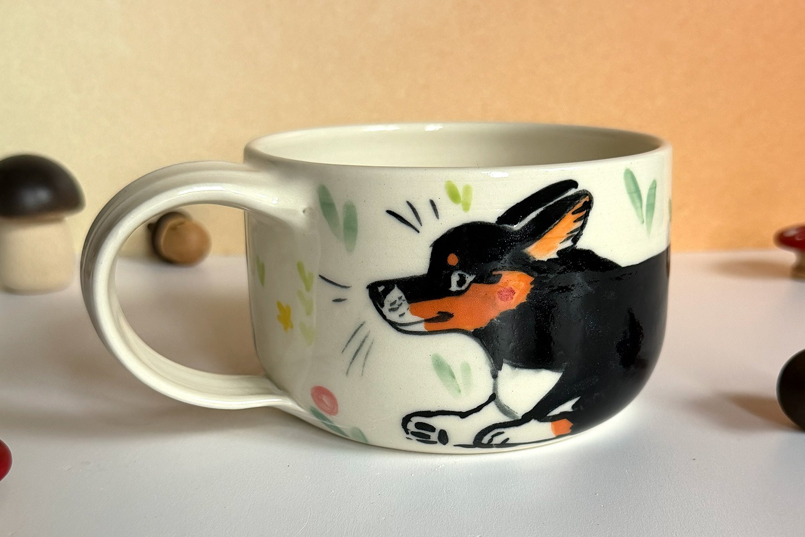Alternative view of Latte Mug - Pembroke Corgi