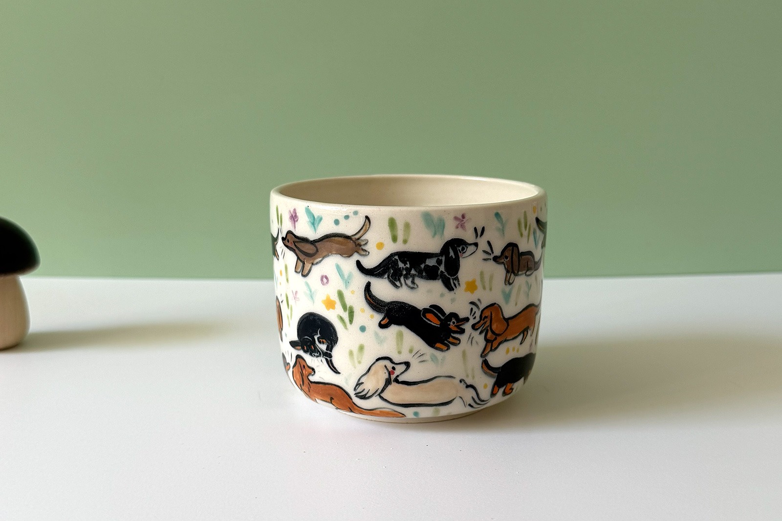 Cup - Many Dachshund