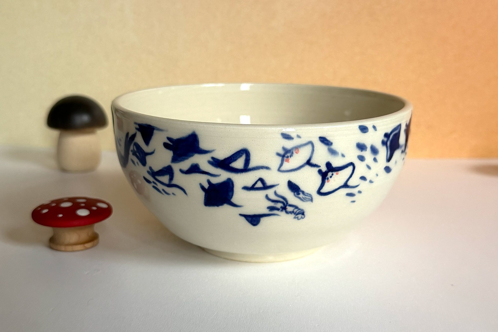 Bowl - Blue Whale Shark - Image 4