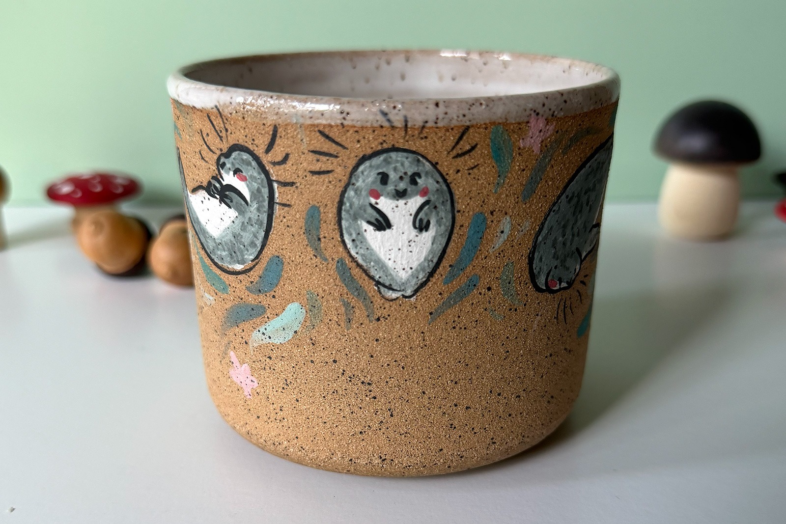 Mug - Many Seals - Speckled